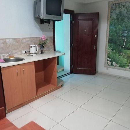Квартира Посуточно Каменское Kamianske Exterior photo